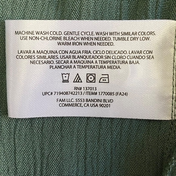 Orvis Blouse V-Neck, Button Front, Dolman Sleeve, Green, Crepe, Medium NWT - Picture 12 of 13